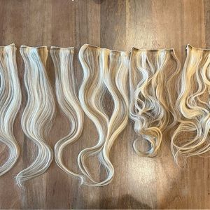 7 Piece 18 Inch Blonde Human Hair Clip In Extensions - NEVER BEEN USED!